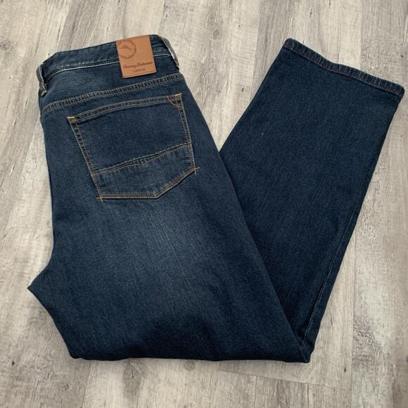 Tommy Bahama Sand Drifter Authentic Straight Jeans 38x30 TD114302 Dark Blue Wash - Picture 1 of 8